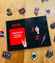 Cargar imagen en el visor de la galería, Agenda 2026 Mujer fatal