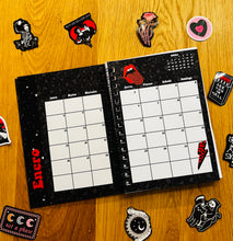 Cargar imagen en el visor de la galería, Agenda 2026 Mujer fatal